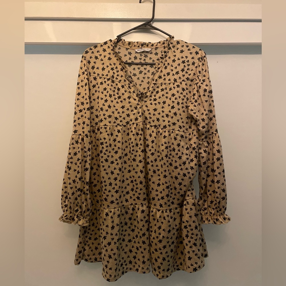 Stradivarius longsleeve brown floral dress
